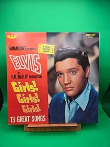 ELVIS PRESLEY - GIRLS ! GIRLS!  GIRLS!  ORIGINAL SOUNDTRACK (LSP-2621, 1976) - Picture 1 of 2