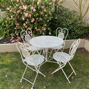 Patio Setting French Provincial look in Shabby Chic White Metal 5 Piece Novara 8 - Picture 1 of 7