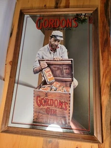 ~RARO~ 1997 Gordon's London Espejo de ginebra seco destilado ~ 36" X 24" ~ ~RARO~ - Imagen 1 de 9