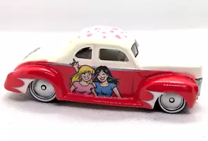 Mattel Betty und Veronica '40 Ford Coupe 2001 Comic Fahrzeug Auto Oldtimer - Bild 1 von 10