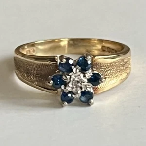 18ct Gold Sapphire Diamond Cluster Ring 4.20g Heavy Vintage 1970 Hallmark Size M - Picture 1 of 15