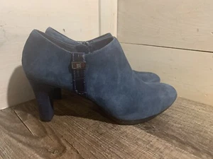 Anne Klein Ankle Boot Womens 7.5 Blue Suede Buckle Side Zip Heel - Picture 1 of 9