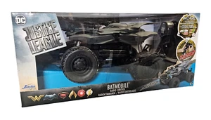 R/C OFFROAD BATMOBILE BATMAN  2017 Justice League Action Movie Turbo Car Jada - Picture 1 of 17