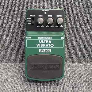 Behringer Uv308 Effector Electric Guitar Effecter - Picture 1 of 4
