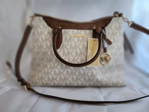 NWT Michael Kors Austen MD Satchel Purse Handbag With Detachable Shoulder Strap - Picture 1 of 10