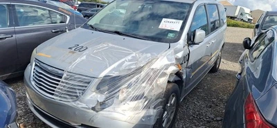 Chrysler Town and Country transmisión automática OEM 146 k millas - LKQ436143737 Foto 1 de 4