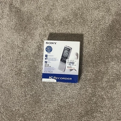 Sony ICDP620 (512 MB, 261.5 Hours) Handheld Digital Voice Recorder - Image 1 of 3