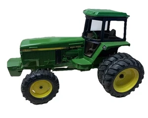 John Deere ERTL 4960 4WD Tractor Original Paint Heavy - Picture 1 of 17