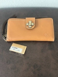 Patricia Nash Edeline Leather Wristlet Wallet HAZELNUT nwt - Picture 1 of 13
