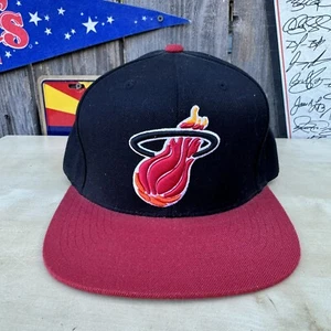 Miami Heat Mitchell & Ness Hardwood Classics Nostalgia Co. NBA Snap Back RRP $22 - Picture 1 of 7