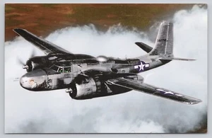 Douglas A-26 Invader Segunda Guerra Mundial Avión Militar Cromo Postal Bombardero - Imagen 1 de 2