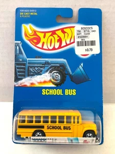 Hot Wheels Blue Card SCHOOL BUS #72 Yellow - Speed Points Flyer in Package! 1990 - Picture 1 of 5