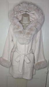Italian warm cream alpaca coat with fur and belt for women, size UNI - Picture 1 of 4
