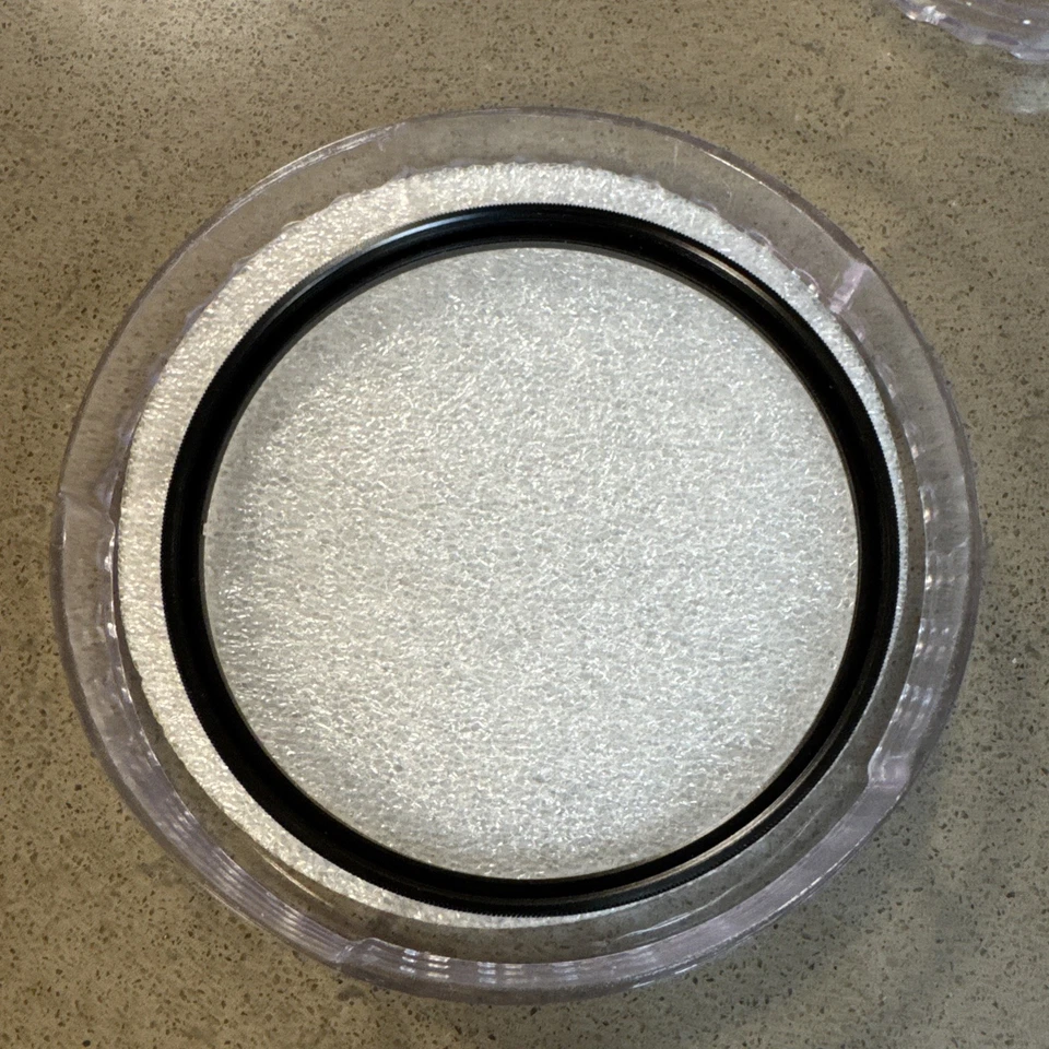 Promaster Digital  82mm  Filter Slim Protection for wide angle lens Multi-Coated - Image 1 of 3