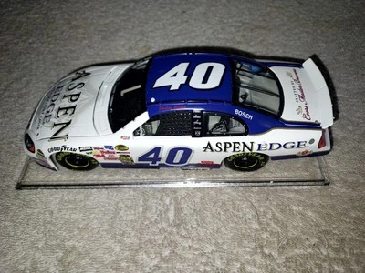 #40 Sterling Marlin '04 Intrepid Coors Light/130º Derby de Kentucky 1 de 216  Foto 1 de 4
