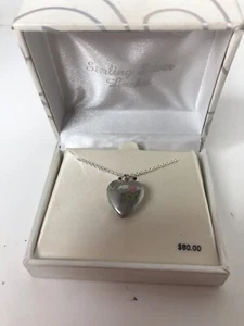 Sterling Silver Locket Engraved With Mom New Open Box - Picture 1 of 5