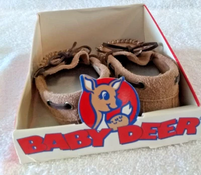 婴儿鞋 2 码婴儿鹿皮莫卡辛婴儿短靴拖鞋 — 第 1/4 张图片