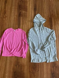 Lot Of Two GAP Girls Sweeters Size 8 - Picture 1 of 5