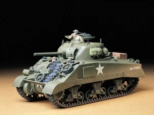 Tamiya 35190 1/35: WWII Early U.S. Medium Tank M4 Sherman Plastic Model Kit - Picture 1 of 6