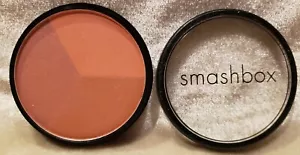 SMASHBOX Lights Up! Blush Trio 3 pressed face powder full size .33 oz / 9.5g NEW - Picture 1 of 5