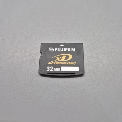 xD Picture Memory Card 32MB Fujifilm Type S - Image 1 of 2