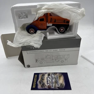 First Gear 19-2696 1:34 Die Cast Tollway & Tunnel International KB-10 Dump Truck - Picture 1 of 7
