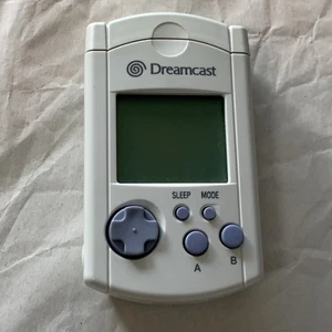 Genuine Sega Dreamcast Visual Memory Unit VMU Memory Card White HKT-7000 w/ Cap - Picture 1 of 4