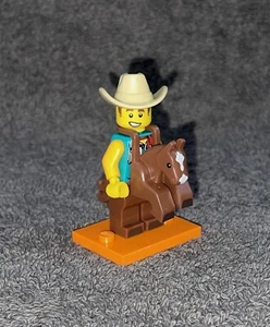 LEGO CMF MINIFIGURE - (71021) - SERIE 18 - COSTUME COWBOY RAGAZZO - Foto 1 di 4