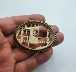 Vintage Französische Celluloid Brosche Silhouette Art Deco um 1920 goldfarben - Bild 1 von 9