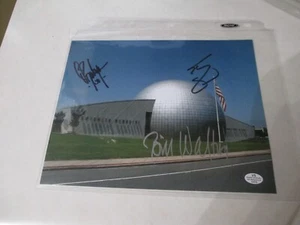 Foto 8 x 10 del Salón de la Fama del Baloncesto autografiada por Shaquille/Robinson/Walton - Imagen 1 de 2