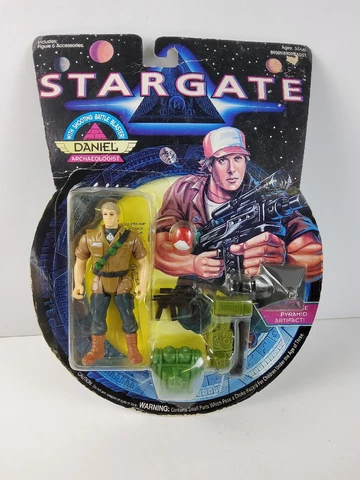 Stargate Daniel Archaeologist Figure w/ Collectible Pyramid Artifact Hasbro NEW Cover