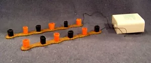 Dept 56 - Luminari di Halloween - Villaggio delle Nevi Halloween - 52738 - Set di 2 - Nuovo con scatola - Foto 1 di 2