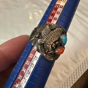DE COLECCIÓN/ANTIGUO PEÓN NATIVO AMERICANO ESTERLINA TURQUESA Y CORAL DISEÑO ÁGUILA TALLA 13 - Imagen 1 de 5