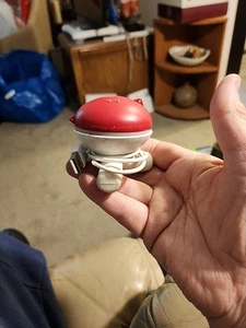 iBobber CGG-MY-IBOBBER Castable Bluetooth Smart Fishfinder - Picture 1 of 8