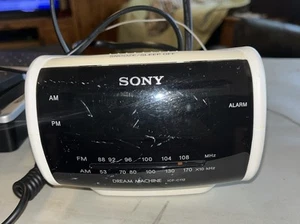 Sony Dream Machine ICF-C112 Digital Alarm Clock AM FM Radio  - Picture 1 of 5