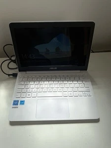 ASUS E200H LAPTOP, HAUSHALTSAUFLÖSUNG ARTIKEL - Bild 1 von 5