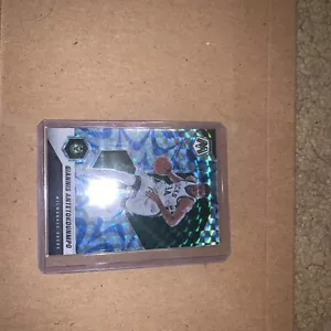 giannis antetokounmpo blue reactive mosaic 2021 - Picture 1 of 2
