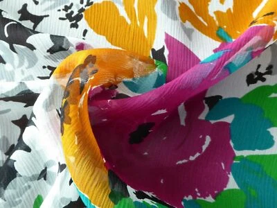 Negro, Blanco, Color Punch Estampado Floral Seda!! ¡Chifones arrugados y satinados! Foto 1 de 3