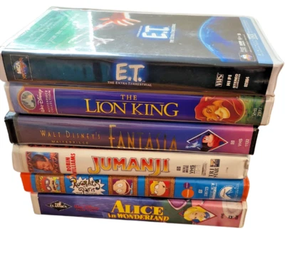 VHS Tapes  6 Random Bulk Lot Comedy Family Classic Walt Disney Collectable - Image 1 of 4