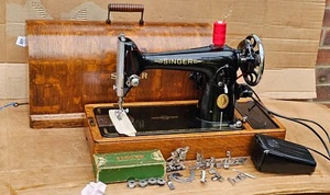 Singer 201K Hand crank sewing machine - Picture 1 of 22