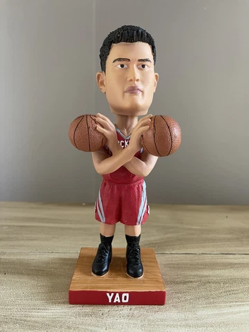 Chinese Legend YAO MING Houston Rockets SGA “Double Palm Basketball” Bobblehead Cover