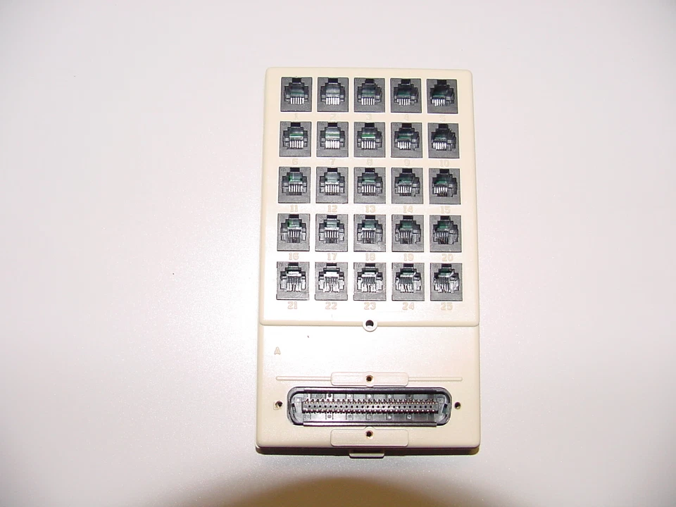 SA240 Breakout Box for Dialogic MSI and D160 cards - Image 1 of 1