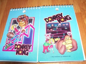 Donkey Kong Lined Memo Pads Set of Two 1982 60 Sheets 3" x 5" Made in USA - Picture 1 of 3