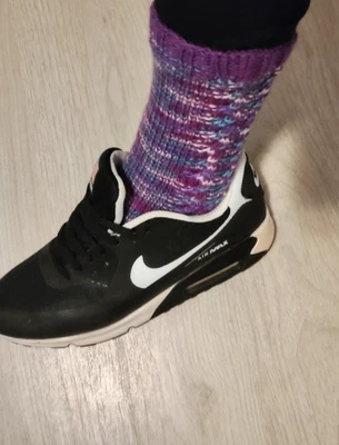 🤩 bunte gebrauchte Strick Socken Söckchen Strümpfe lila bunt 39-41 - Bild 1 von 2