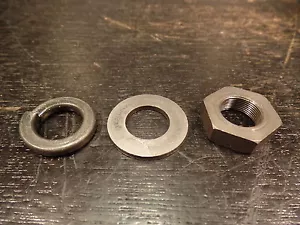 1976C 1977D YAMAHA TY250 CLUTCH NUT - Picture 1 of 3