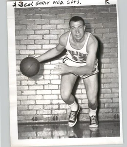 USC Trojans BASKETBALL Player JOHNNY WERHAS College Portrait 1960 Press Photo - Picture 1 of 2