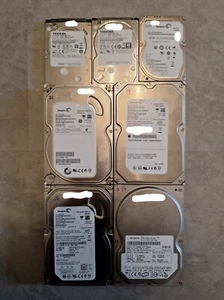 LOT 12 disques dur 1To, 640Go, 250Go... 2.5" / 3.5" HDD - Photo 1/4