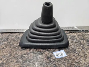 2000-2002 Nissan Micra K11 1L gear lever rubber gaiter gaitor & base - Picture 1 of 4