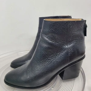 Banana Republic Boots Women 8.5M Super Soft Black Pebble Grained Leather Booties - Picture 1 of 7