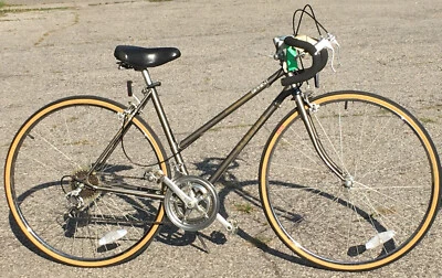 Schwinn Sprint Road Bike 52 cm 18" Bicycle REBUILT ladies Short Grey - Image 1 of 2